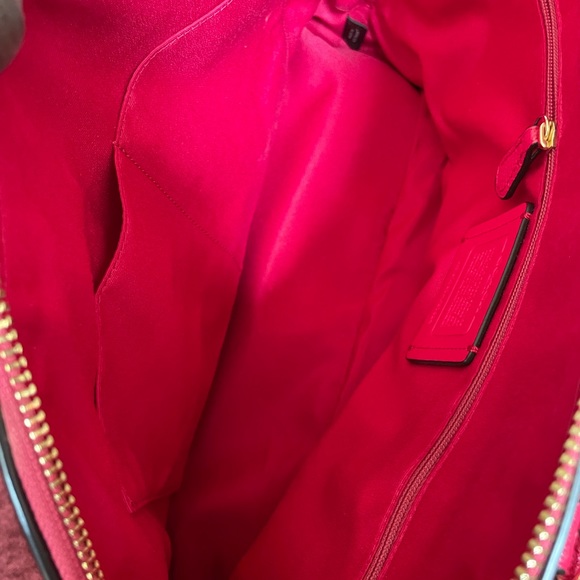 Leather Coach Satchel in Pink - Picture 2 of 8